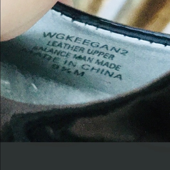 Guess Patent Leather Pumps - Picture 8 of 8